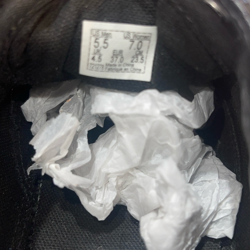 Vans - Picture 8 of 8